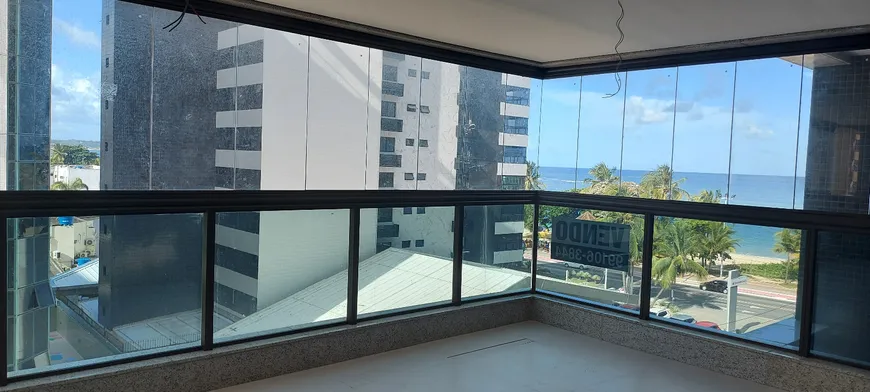 Foto 1 de Apartamento com 5 Quartos à venda, 388m² em Ponta Verde, Maceió