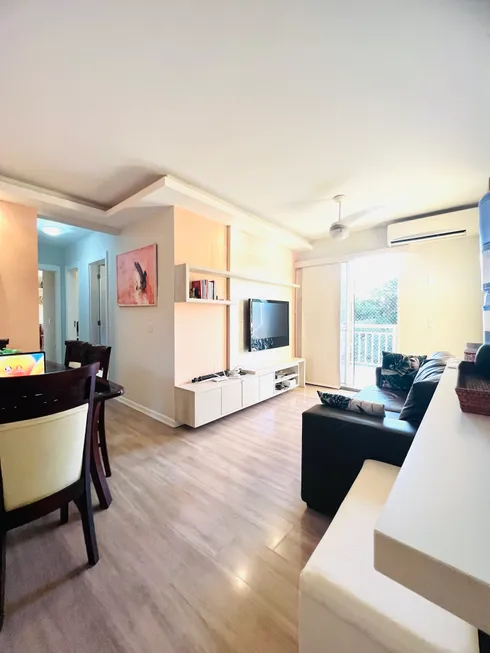 Foto 1 de Apartamento com 3 Quartos à venda, 87m² em Maria Paula, São Gonçalo