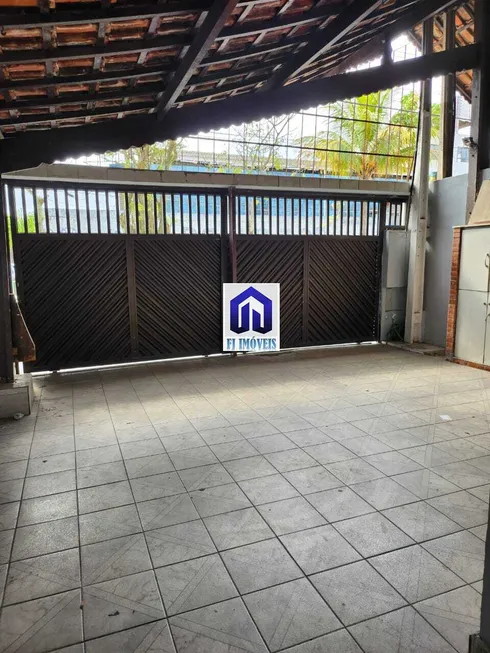 Foto 1 de Casa com 2 Quartos à venda, 150m² em Cidade Náutica, São Vicente