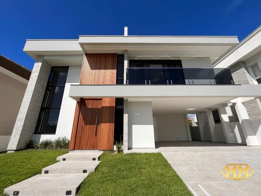 Foto 1 de Casa de Condomínio com 4 Quartos à venda, 239m² em São João do Rio Vermelho, Florianópolis