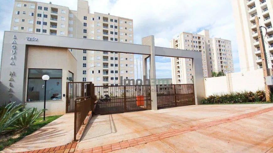 Foto 1 de Apartamento com 2 Quartos à venda, 44m² em Alpes, Londrina