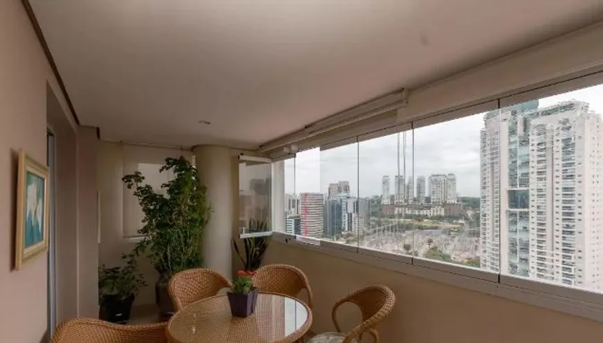 Foto 1 de Apartamento com 3 Quartos à venda, 128m² em Brooklin, São Paulo