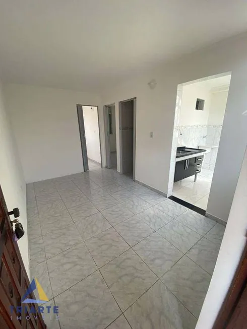 Foto 1 de Apartamento com 2 Quartos à venda, 45m² em Conjunto Habitacional Presidente Castelo Branco, Carapicuíba