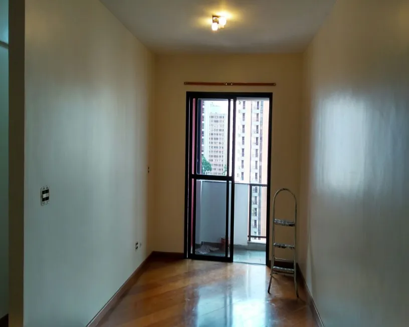 Foto 1 de Apartamento com 2 Quartos para alugar, 70m² em Cerqueira César, São Paulo