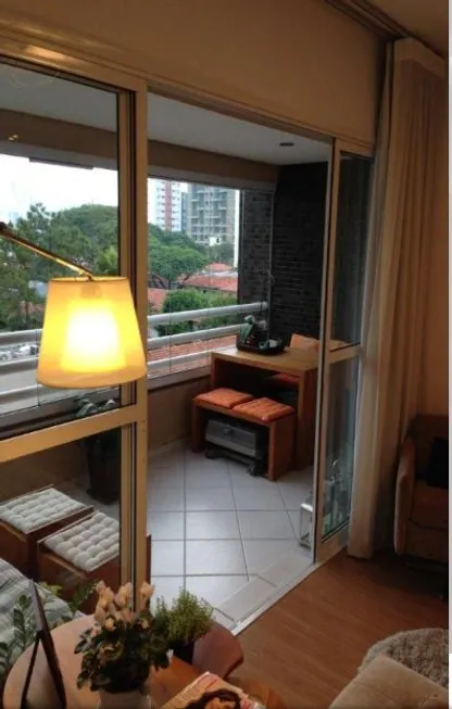 Foto 1 de Apartamento com 3 Quartos à venda, 135m² em Vila Olímpia, São Paulo