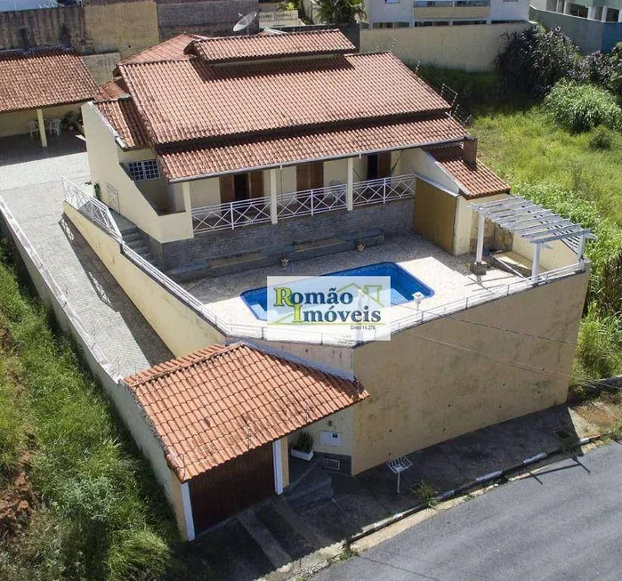 Foto 1 de Casa com 4 Quartos à venda, 280m² em Taboão, Bragança Paulista