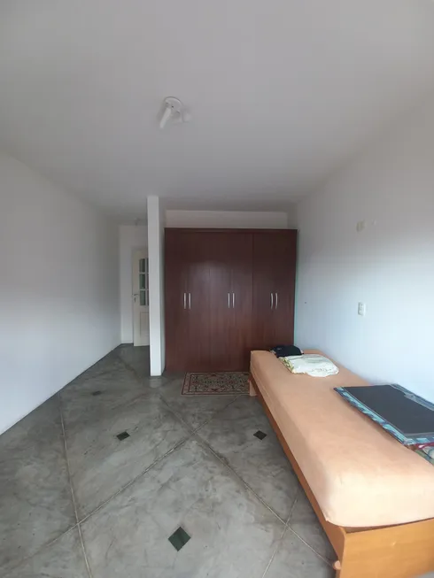 Foto 1 de Casa com 3 Quartos à venda, 210m² em Cambuci, São Paulo