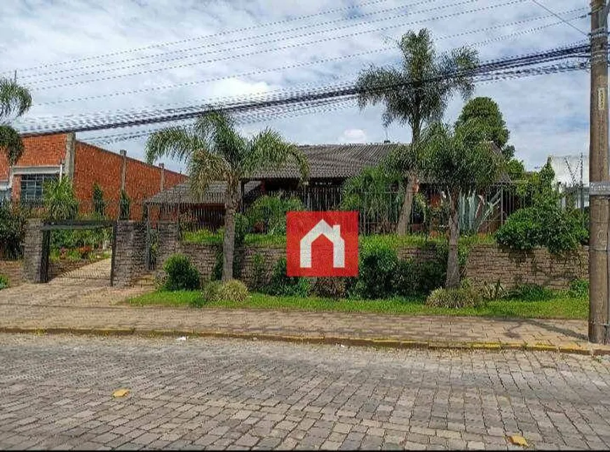 Foto 1 de Casa com 3 Quartos para alugar, 290m² em De Lazzer, Caxias do Sul
