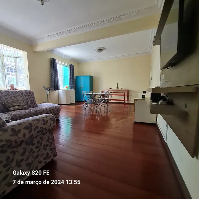 Foto 1 de Apartamento com 3 Quartos à venda, 180m² em Copacabana, Rio de Janeiro