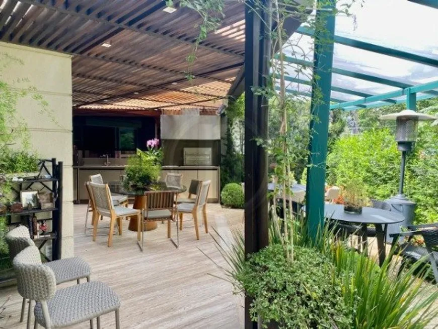 Foto 1 de Casa de Condomínio com 3 Quartos à venda, 762m² em Real Parque, São Paulo