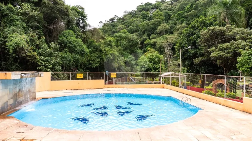 Foto 1 de Fazenda/Sítio com 8 Quartos à venda, 1500m² em Chacara das Cascatas, Francisco Morato