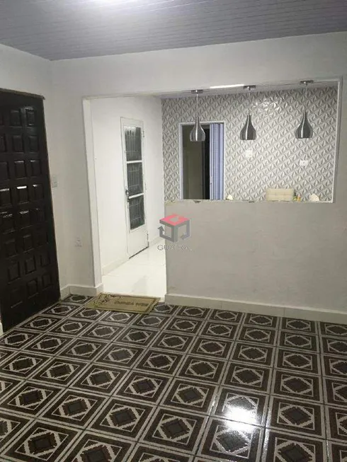 Foto 1 de Casa com 2 Quartos à venda, 96m² em PALMARES, Santo André