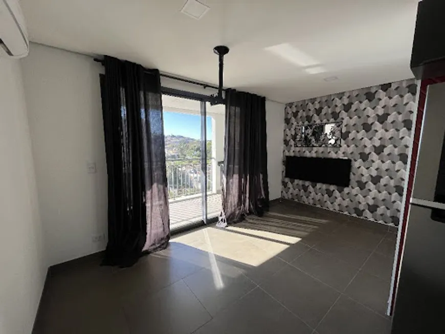 Foto 1 de Apartamento com 1 Quarto à venda, 34m² em Chácara São José, Arujá