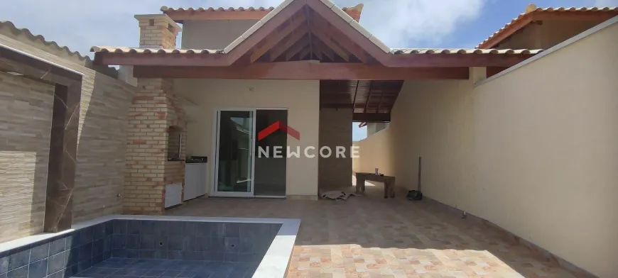 Foto 1 de Casa com 2 Quartos à venda, 84m² em Vila Romar , Peruíbe