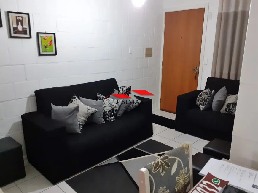 Foto 1 de Apartamento com 2 Quartos à venda, 40m² em Jardim Leopoldina, Porto Alegre