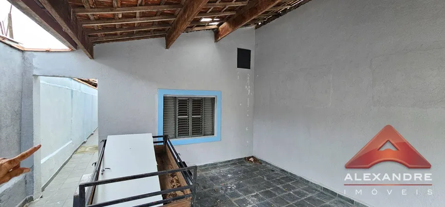 Foto 1 de Casa com 2 Quartos à venda, 123m² em Jardim Ismenia, São José dos Campos