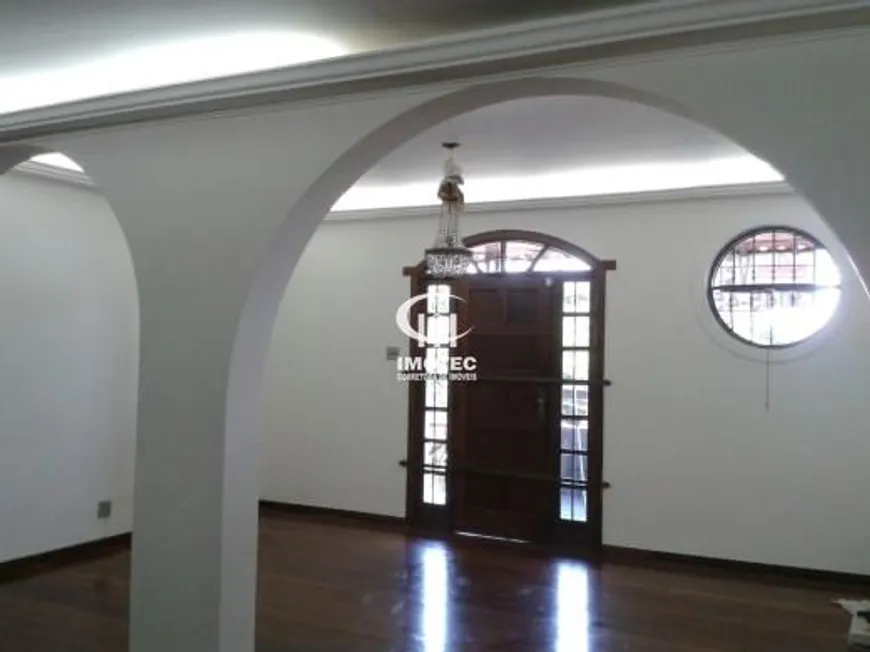 Foto 1 de Casa com 4 Quartos à venda, 435m² em São Lucas, Belo Horizonte