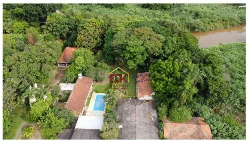 Foto 1 de Fazenda/Sítio com 5 Quartos à venda, 2333m² em , Holambra