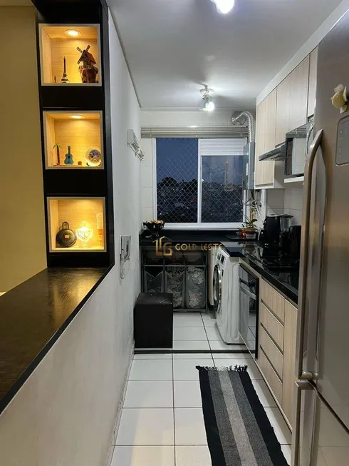 Foto 1 de Apartamento com 2 Quartos à venda, 45m² em Vila Carmosina, São Paulo