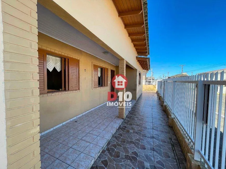 Foto 1 de Casa com 4 Quartos à venda, 140m² em Erechim, Balneário Arroio do Silva