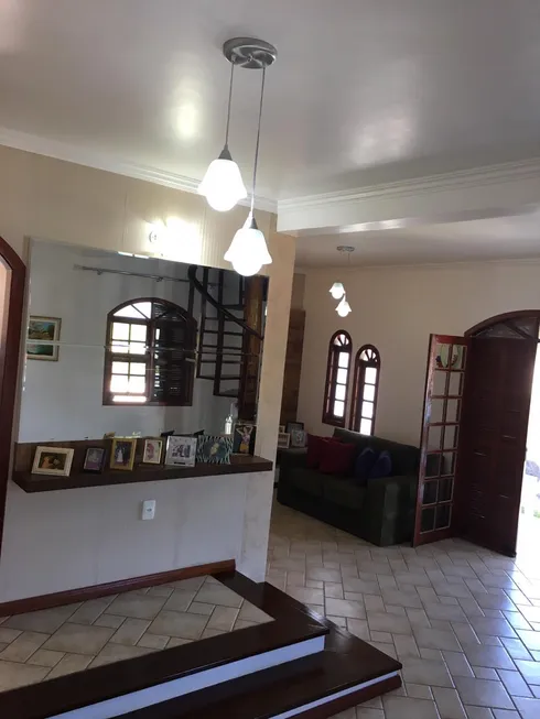 Foto 1 de Casa com 3 Quartos à venda, 360m² em São João do Rio Vermelho, Florianópolis