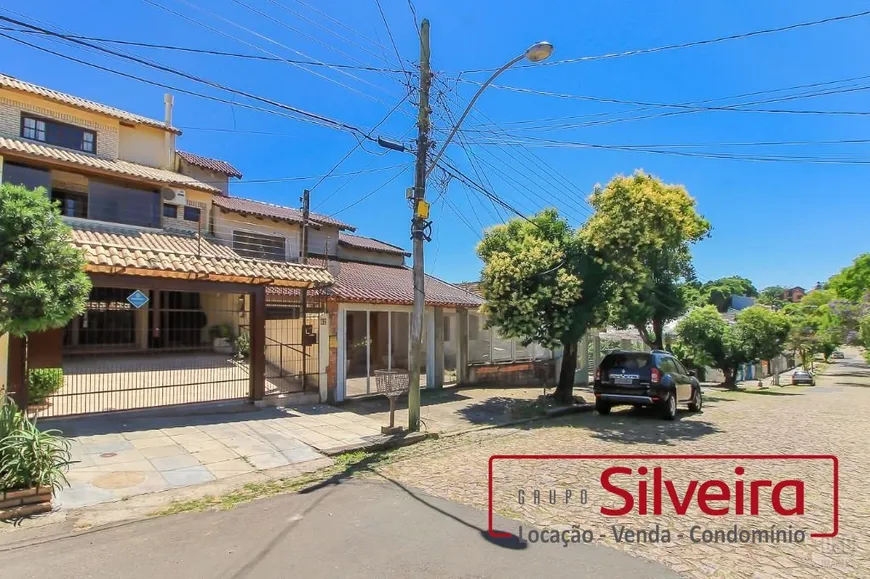 Foto 1 de Casa com 3 Quartos à venda, 198m² em Cavalhada, Porto Alegre