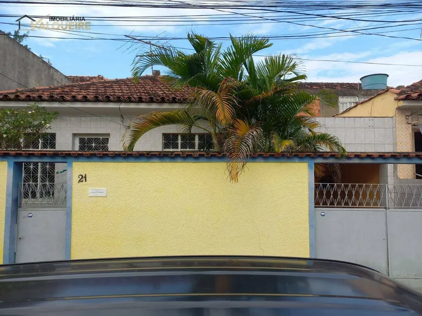 Foto 1 de Casa com 2 Quartos à venda, 108m² em Realengo, Rio de Janeiro
