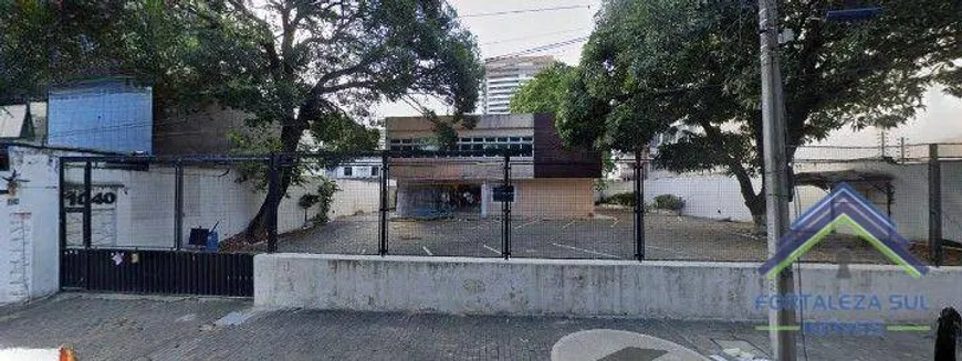 Foto 1 de Casa com 4 Quartos à venda, 540m² em Meireles, Fortaleza