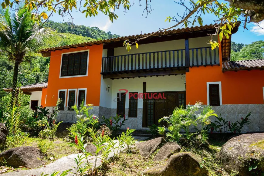 Foto 1 de Fazenda/Sítio com 4 Quartos à venda, 400m² em Areia Branca, Macaé