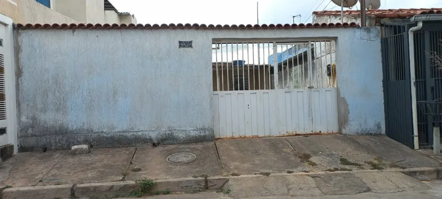 Foto 1 de Casa com 2 Quartos à venda, 160m² em Riacho Fundo II, Brasília