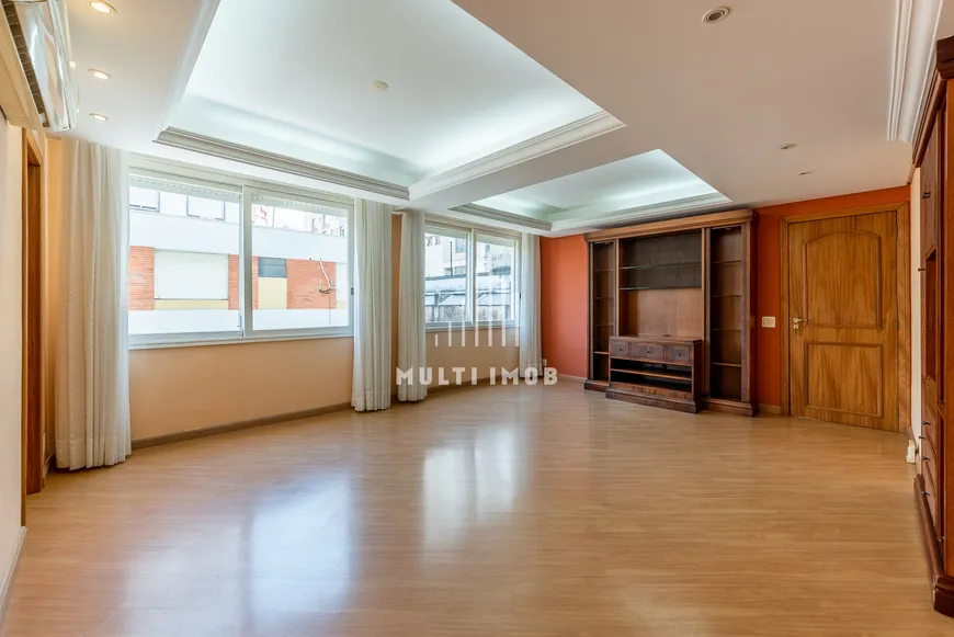 Foto 1 de Apartamento com 2 Quartos à venda, 84m² em Moinhos de Vento, Porto Alegre