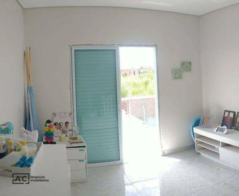 Foto 1 de Casa com 4 Quartos à venda, 190m² em Vila São Pedro, Hortolândia