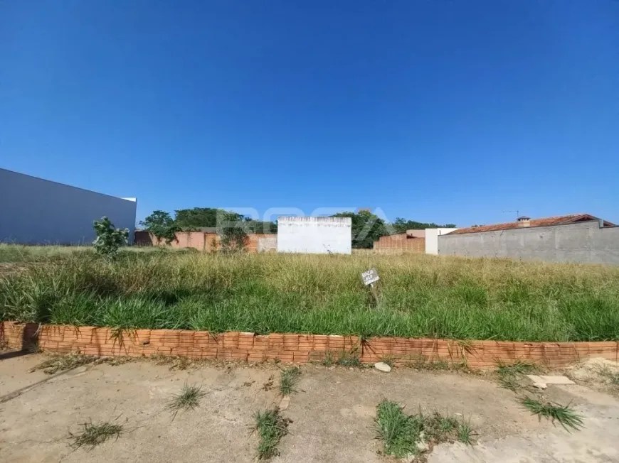 Foto 1 de Lote/Terreno à venda, 299m² em Jardim Embare, São Carlos