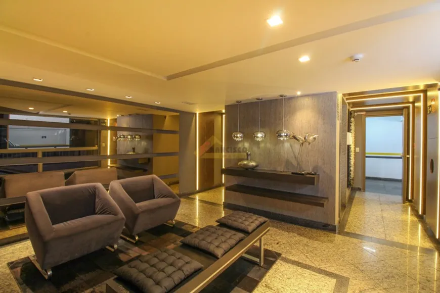 Foto 1 de Apartamento com 3 Quartos à venda, 179m² em Centro, Divinópolis
