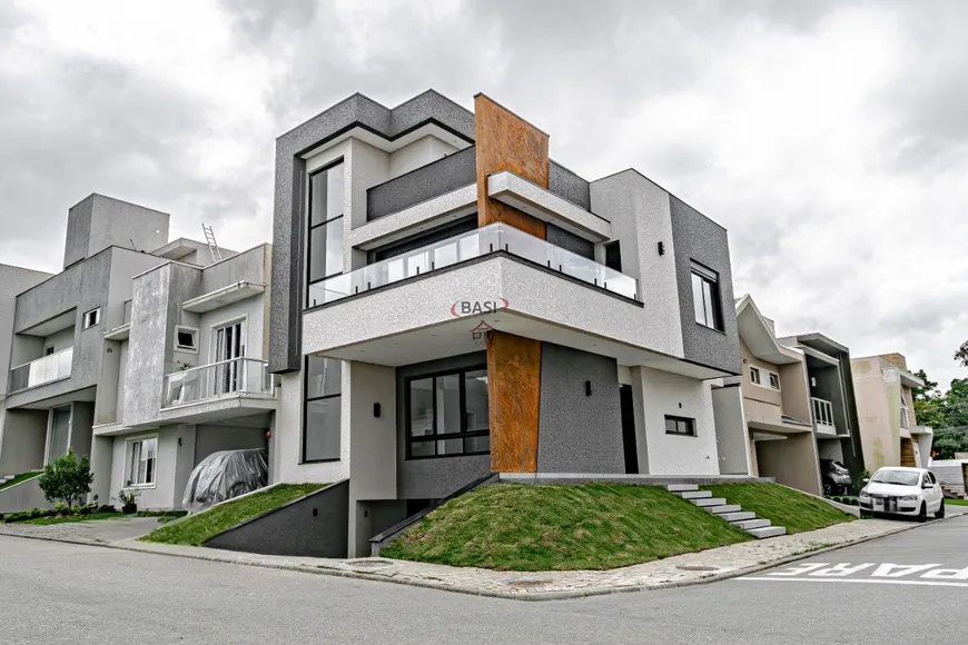 Foto 1 de Casa de Condomínio com 4 Quartos à venda, 306m² em Boa Vista, Curitiba