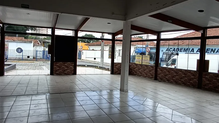 Foto 1 de Ponto Comercial para venda ou aluguel, 330m² em Jardim Marister, Jacareí