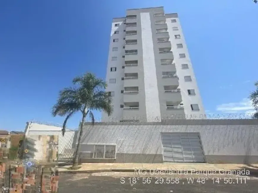 Foto 1 de Apartamento com 2 Quartos à venda, 61m² em Granada, Uberlândia