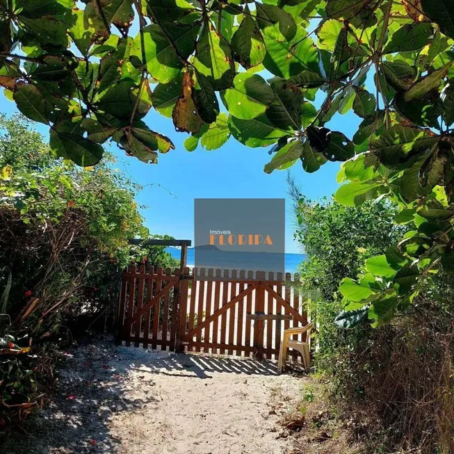 Foto 1 de Casa com 3 Quartos à venda, 42m² em Armação do Pântano do Sul, Florianópolis