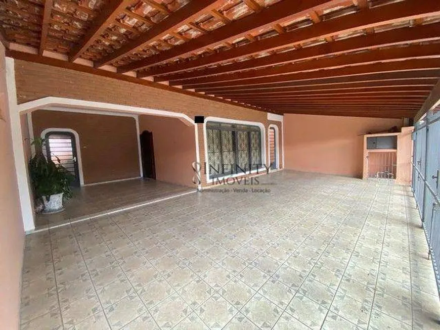 Foto 1 de Casa com 4 Quartos à venda, 140m² em Bosque dos Eucaliptos, São José dos Campos