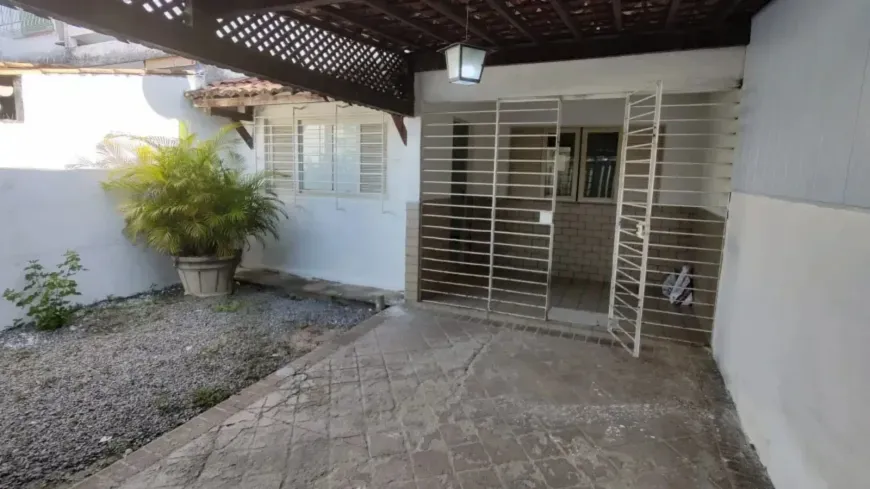 Foto 1 de Casa com 3 Quartos à venda, 90m² em Iapi, Salvador