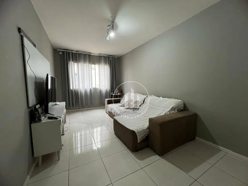 Foto 1 de Apartamento com 3 Quartos à venda, 76m² em Nossa Senhora do Rosário, São José