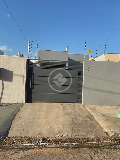 Foto 1 de Casa com 3 Quartos à venda, 180m² em Altos do Coxipó, Cuiabá