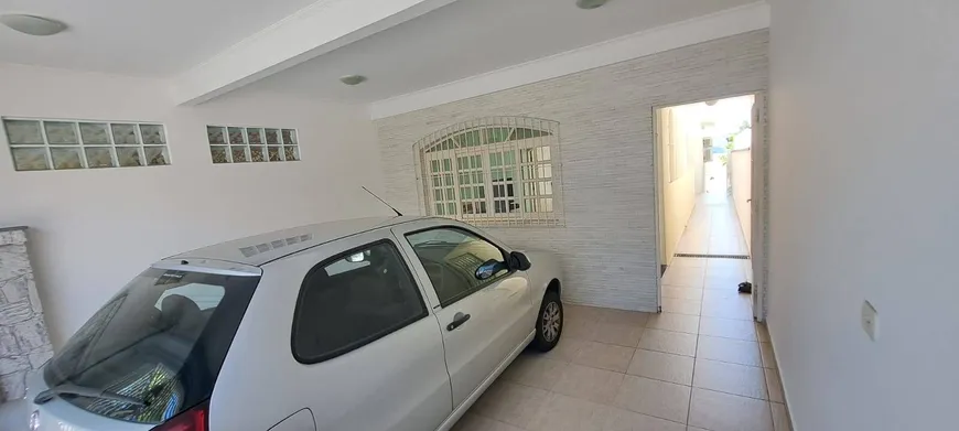 Foto 1 de Casa com 2 Quartos à venda, 137m² em Km 18, Osasco