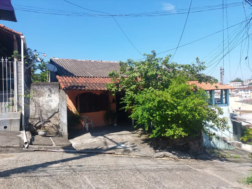 Foto 1 de Casa com 2 Quartos à venda, 70m² em Mutuá, São Gonçalo