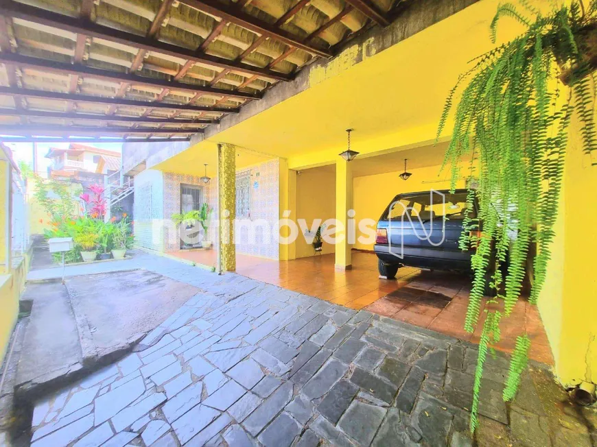 Foto 1 de Casa com 8 Quartos à venda, 307m² em Jardim Montanhês, Belo Horizonte