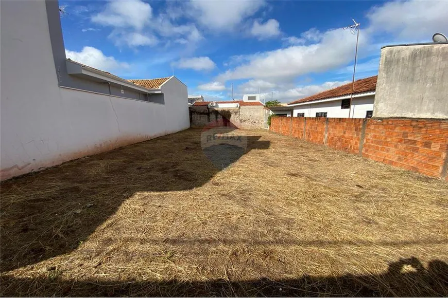 Foto 1 de Lote/Terreno à venda, 250m² em Parque Glória III, Catanduva