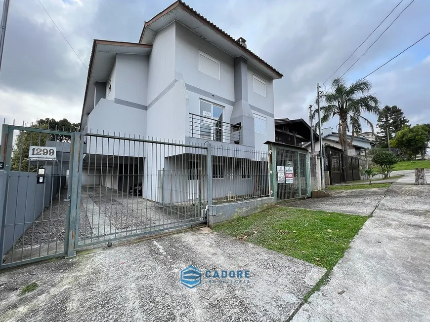 Foto 1 de Sobrado com 3 Quartos à venda, 91m² em Colina Sorriso, Caxias do Sul