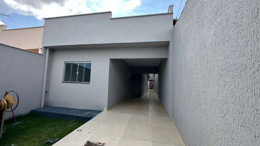 Foto 1 de Casa com 3 Quartos à venda, 108m² em Jardim Tropical, Aparecida de Goiânia