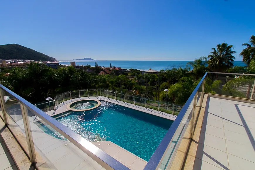 Foto 1 de Casa com 6 Quartos à venda, 1097m² em Praia Brava, Florianópolis