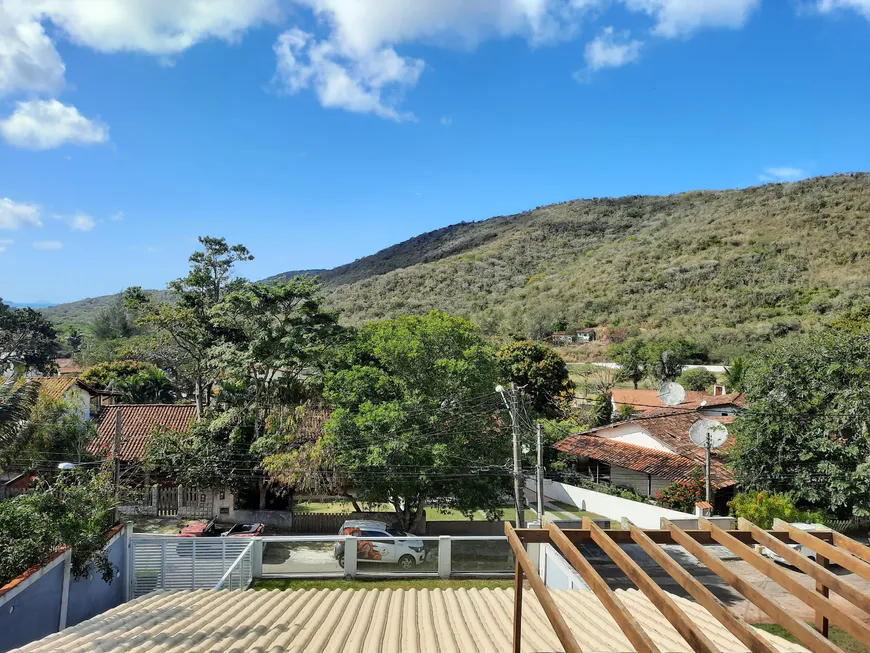 Foto 1 de Casa de Condomínio com 4 Quartos à venda, 180m² em Peró, Cabo Frio